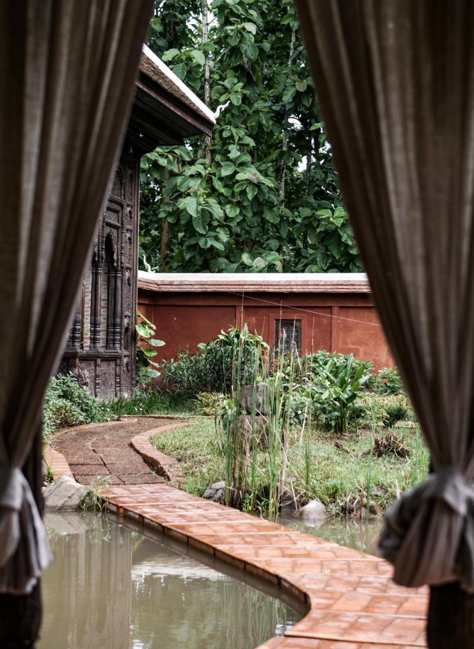 Chateau Orientale Resort Luang Prabang Exterior photo
