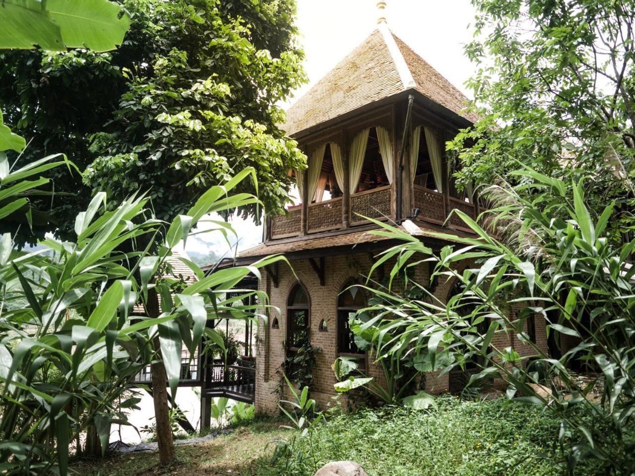 Chateau Orientale Resort Luang Prabang Exterior photo